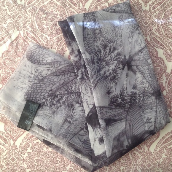 H&M Accessories - NEW Oversized Poly Chiffon Scarf